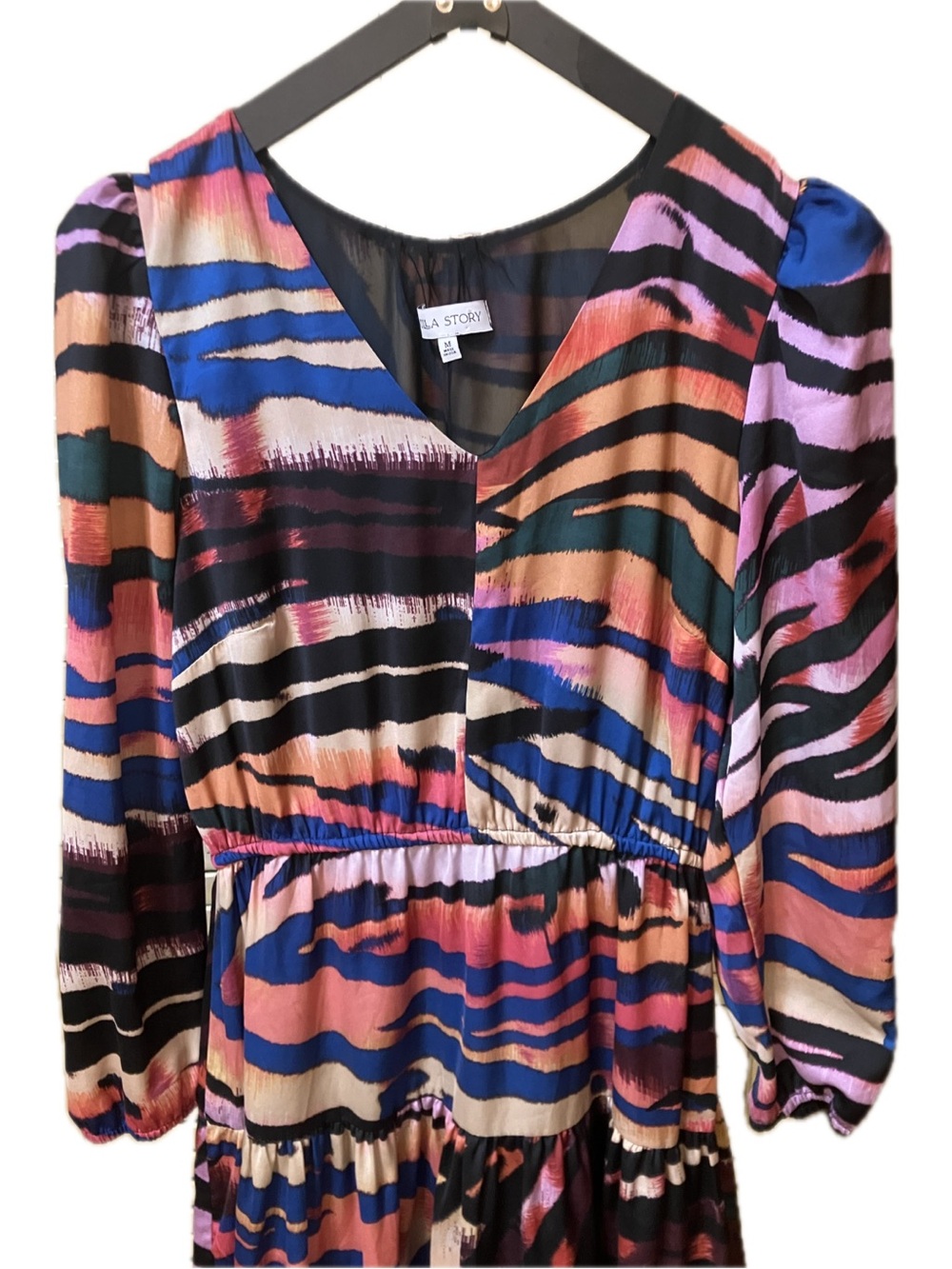 Willa Story Multicolor Tiger Stripe Tiered V-Neck Boho Maxi Dress - Size Medium